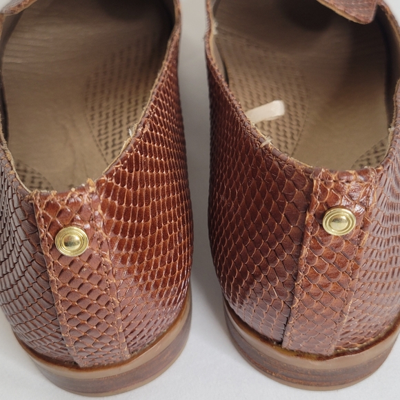 Baretraps Gyanna Leather Loafers Brown Womens Size 10 - Picture 4 of 14